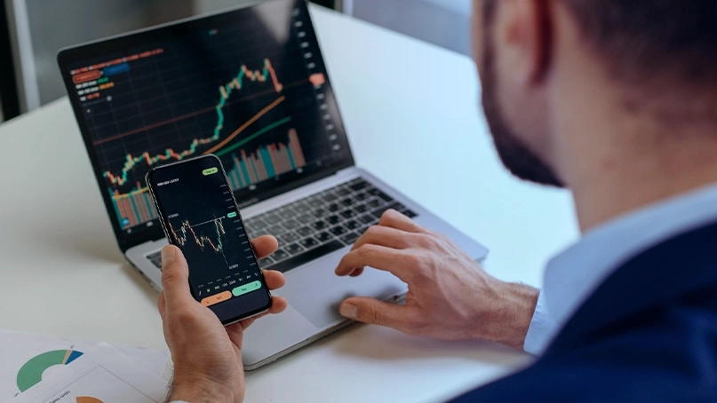 Dashboard di trading IA di Spot +7V Nerado